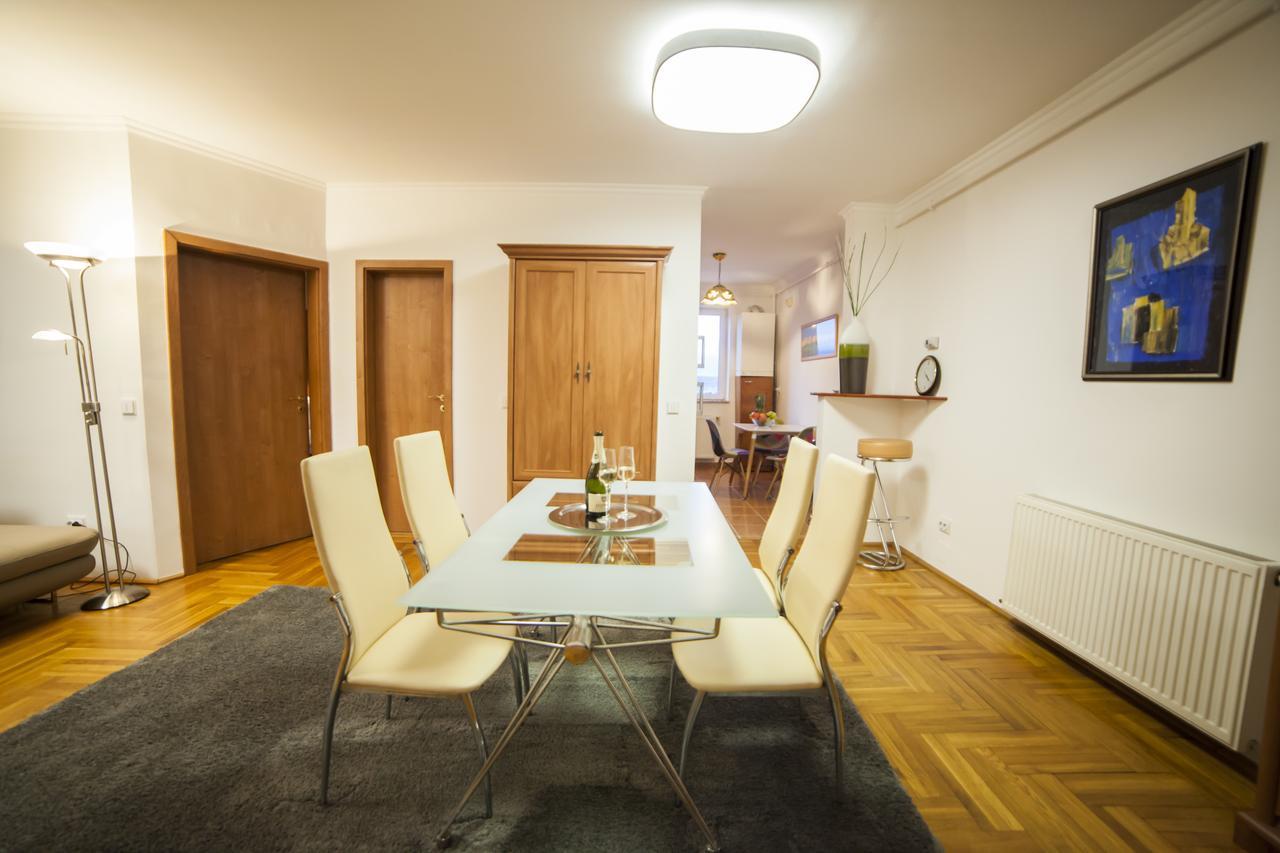 Business Class Apartment Cluj-Napoca Exteriör bild