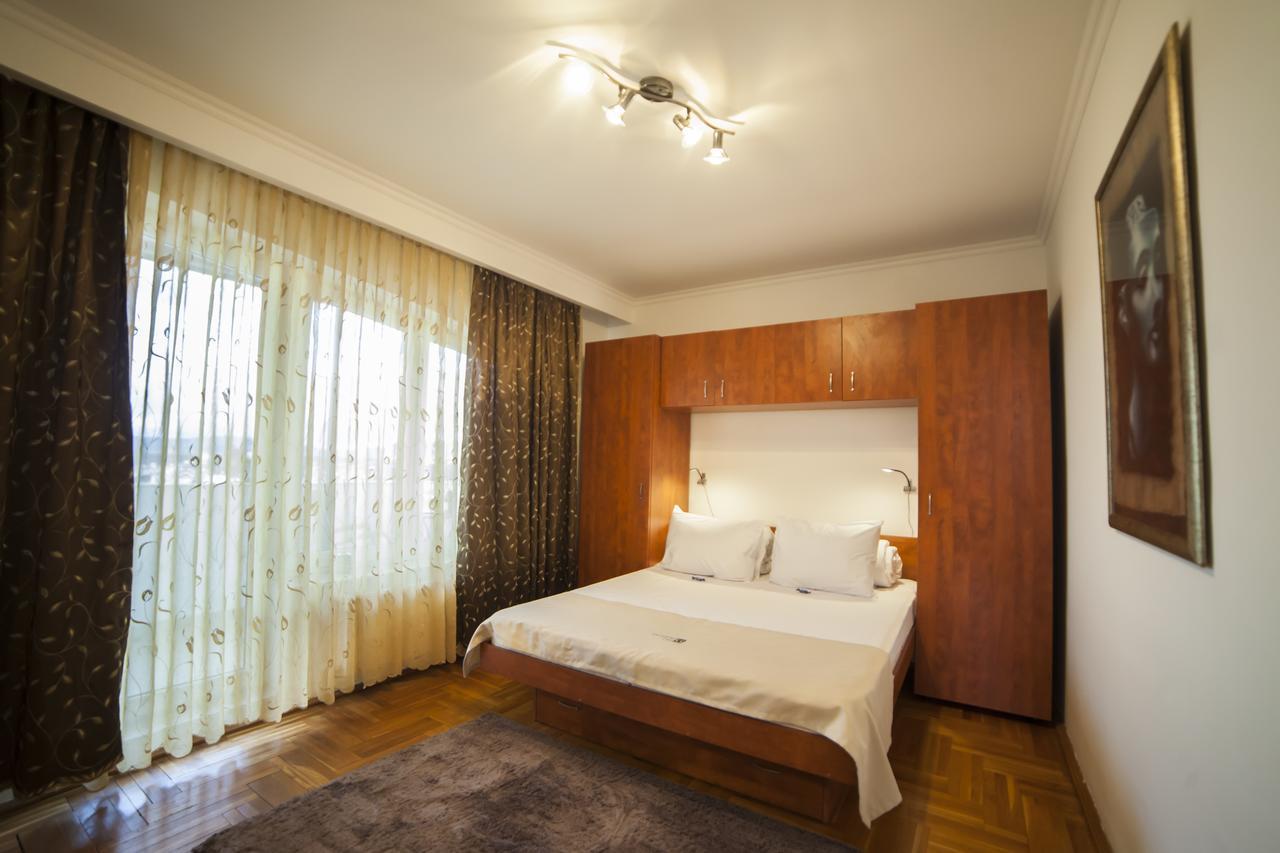 Business Class Apartment Cluj-Napoca Exteriör bild