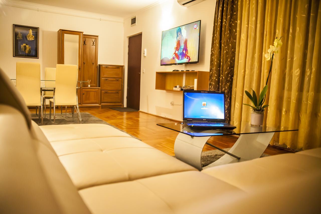 Business Class Apartment Cluj-Napoca Exteriör bild