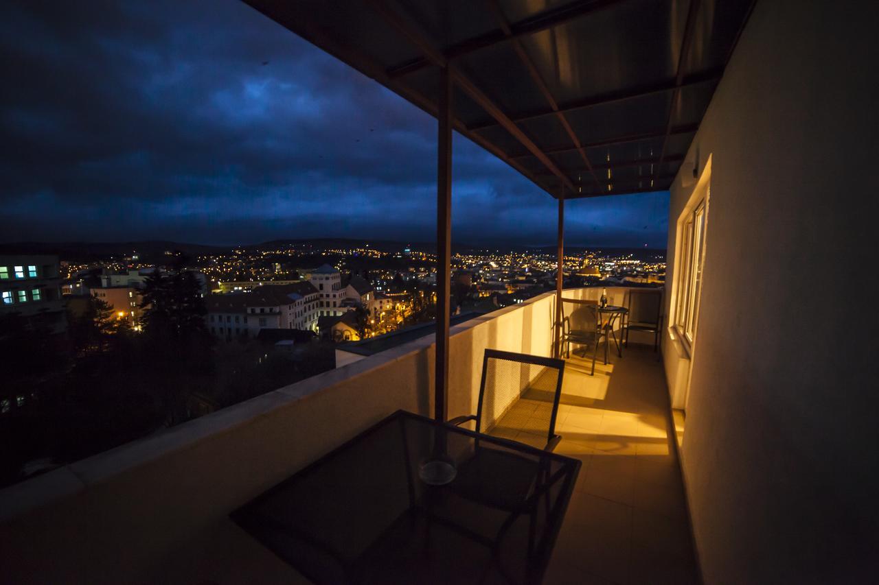Business Class Apartment Cluj-Napoca Exteriör bild